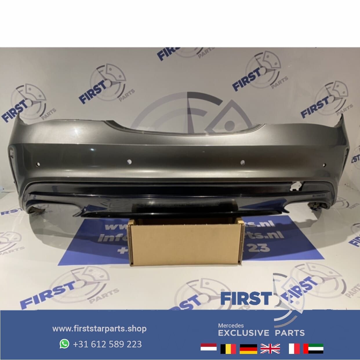 W117 CLA AMG FACELIFT ACHTERBUMPER GRIJS Mercedes C117 X117, Auto-onderdelen, Gebruikt, -, Voor, Ophalen of Verzenden