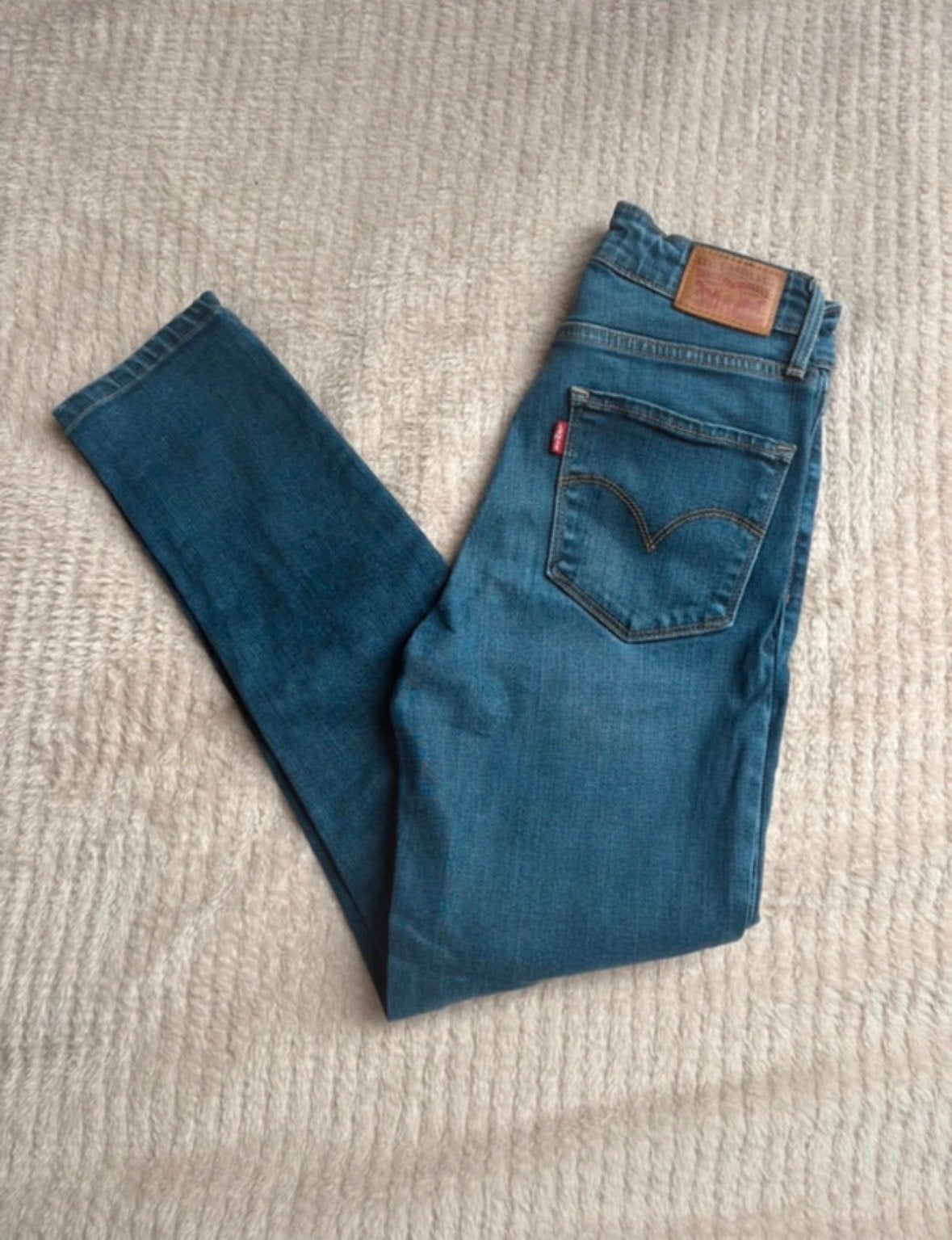 Levi's 721 High Rise Skinny Jeans W26 L34, Kleding | Dames, Ophalen of Verzenden, Zo goed als nieuw, Blauw, W27 (confectie 34) of kleiner