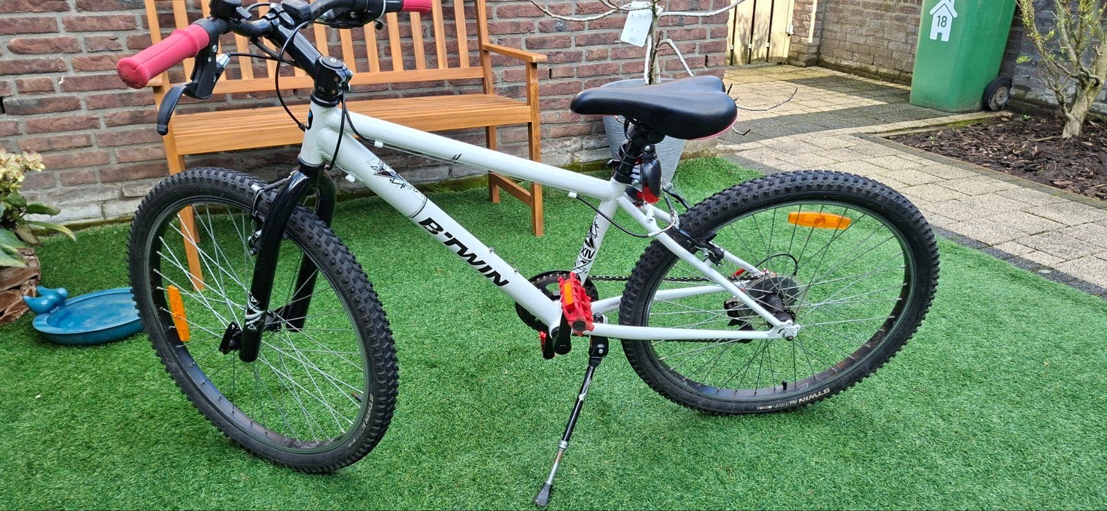 B Twin 24 inch moutainbike, Ophalen, Gebruikt, 20 inch of meer, Btwin