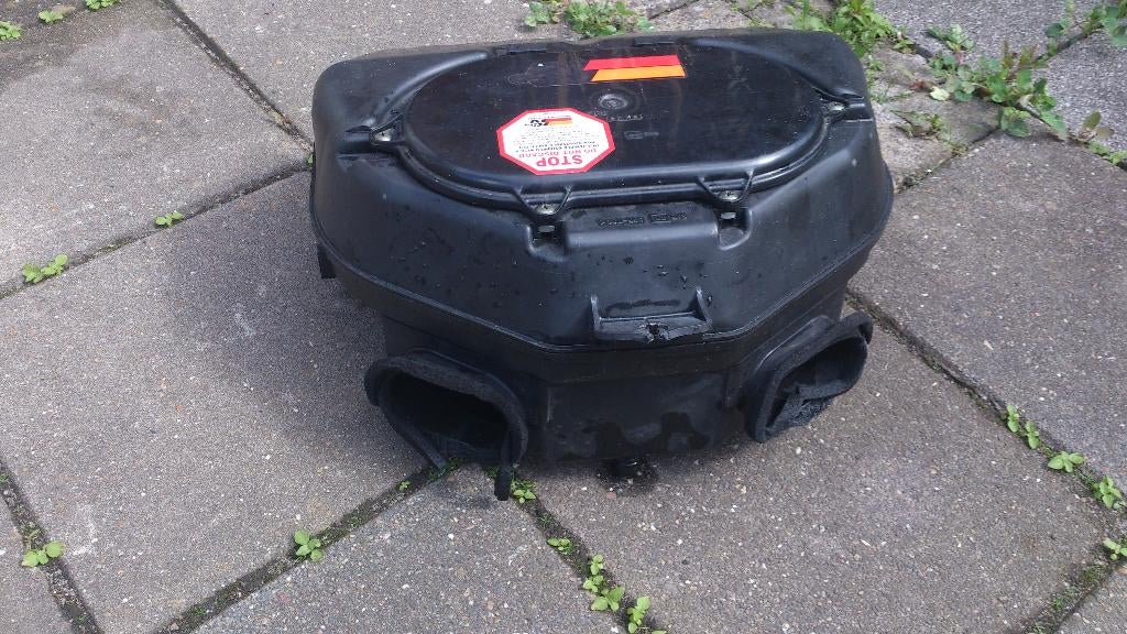 luchtfilter / Aitbox Suzuki GSX R 750, Ophalen of Verzenden, Gebruikt