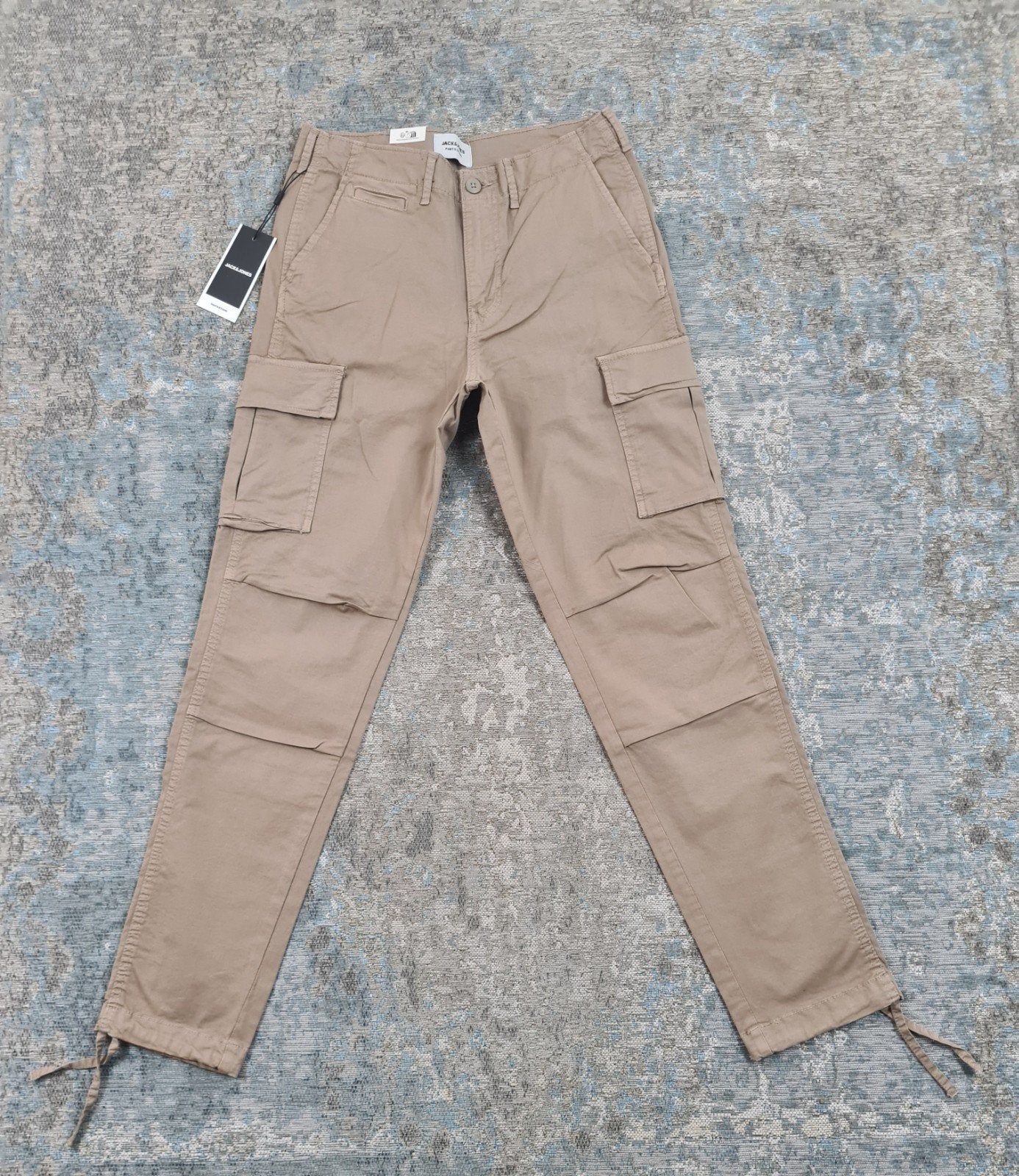 Jack & Jones DUNE W30 L32 NIEUW Tapered Cargo Bronno3032

ST, https://support.jackjones.com/hc/nl-nl/articles/10628750393745-Hoe-kan-ik-contact-opnemen