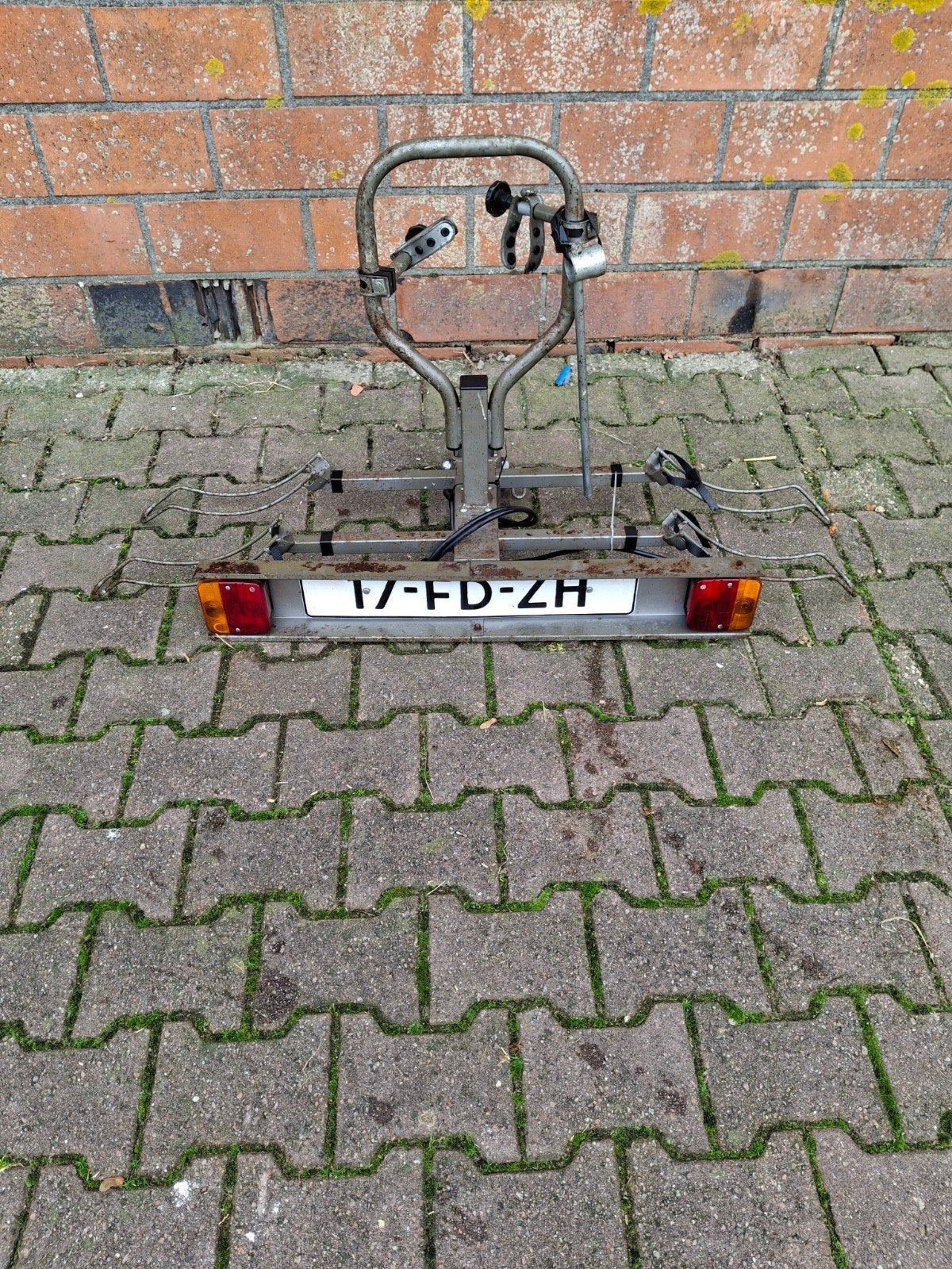 fietsendrager, Ophalen, Trekhaakdrager