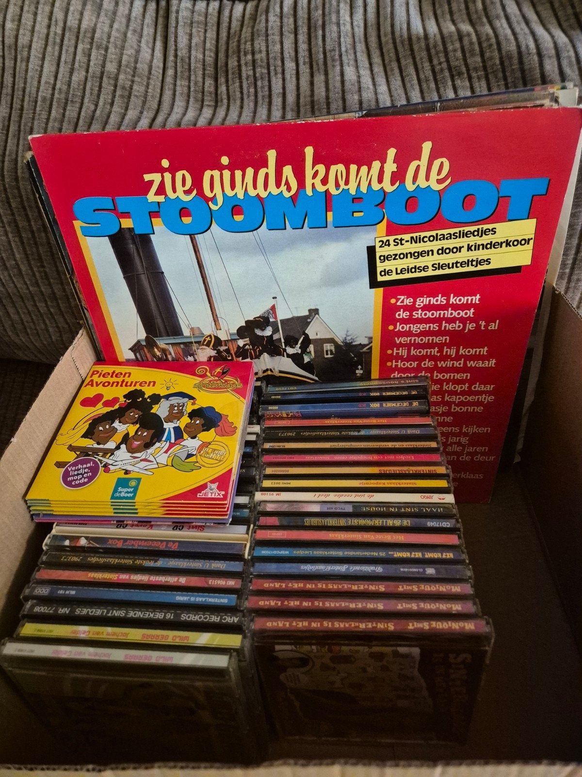 doos vol sinterklaas cd's lp's en dvd's, Ophalen of Verzenden, Zo goed als nieuw, Overige formaten