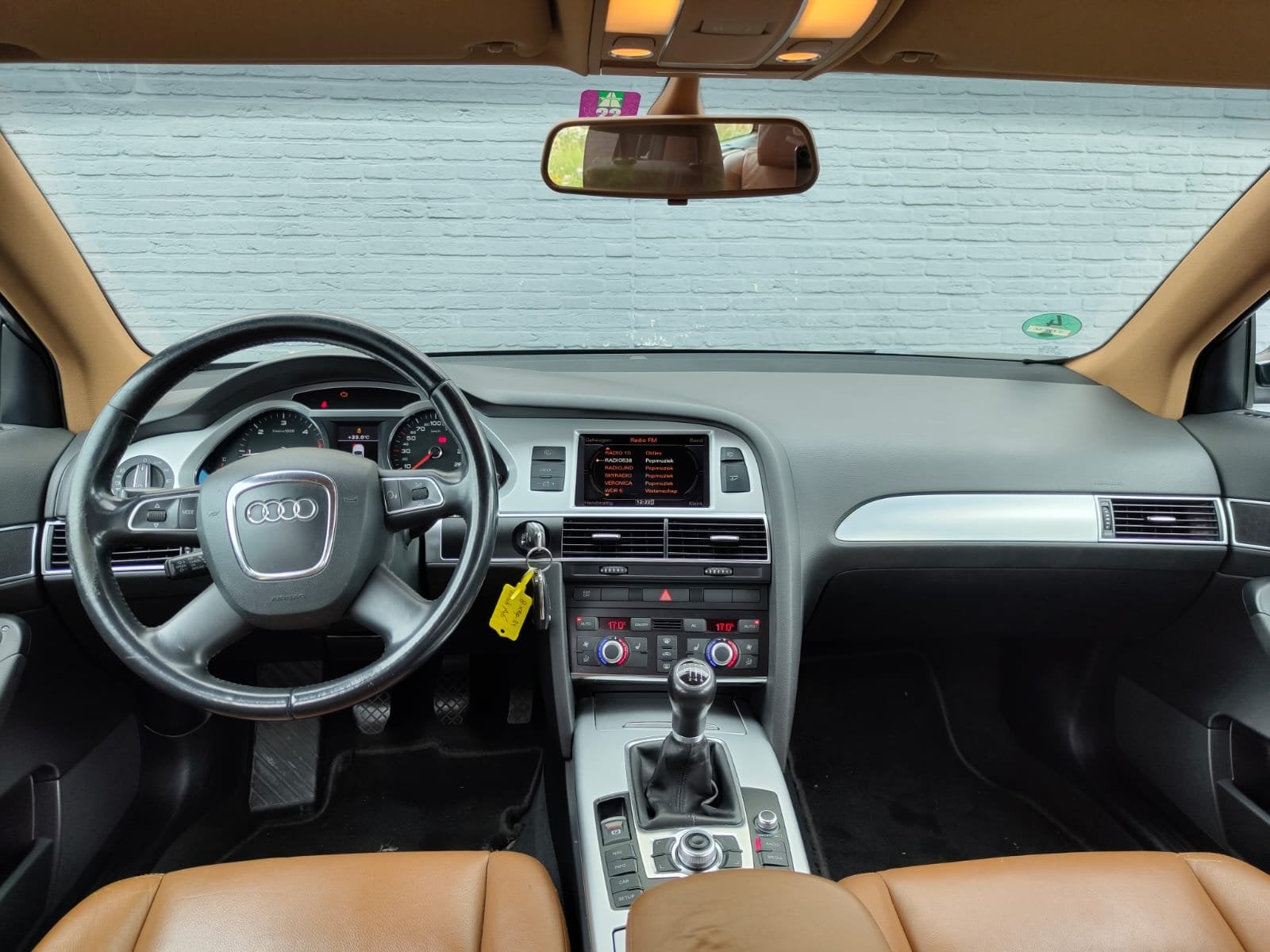 Audi A6 Avant 2.0TDI Navi Ecc Leder Stoelverwarming Trekhaak, Auto's, Audi, Voorwielaandrijving, Euro 5, 136 pk, 4 cilinders