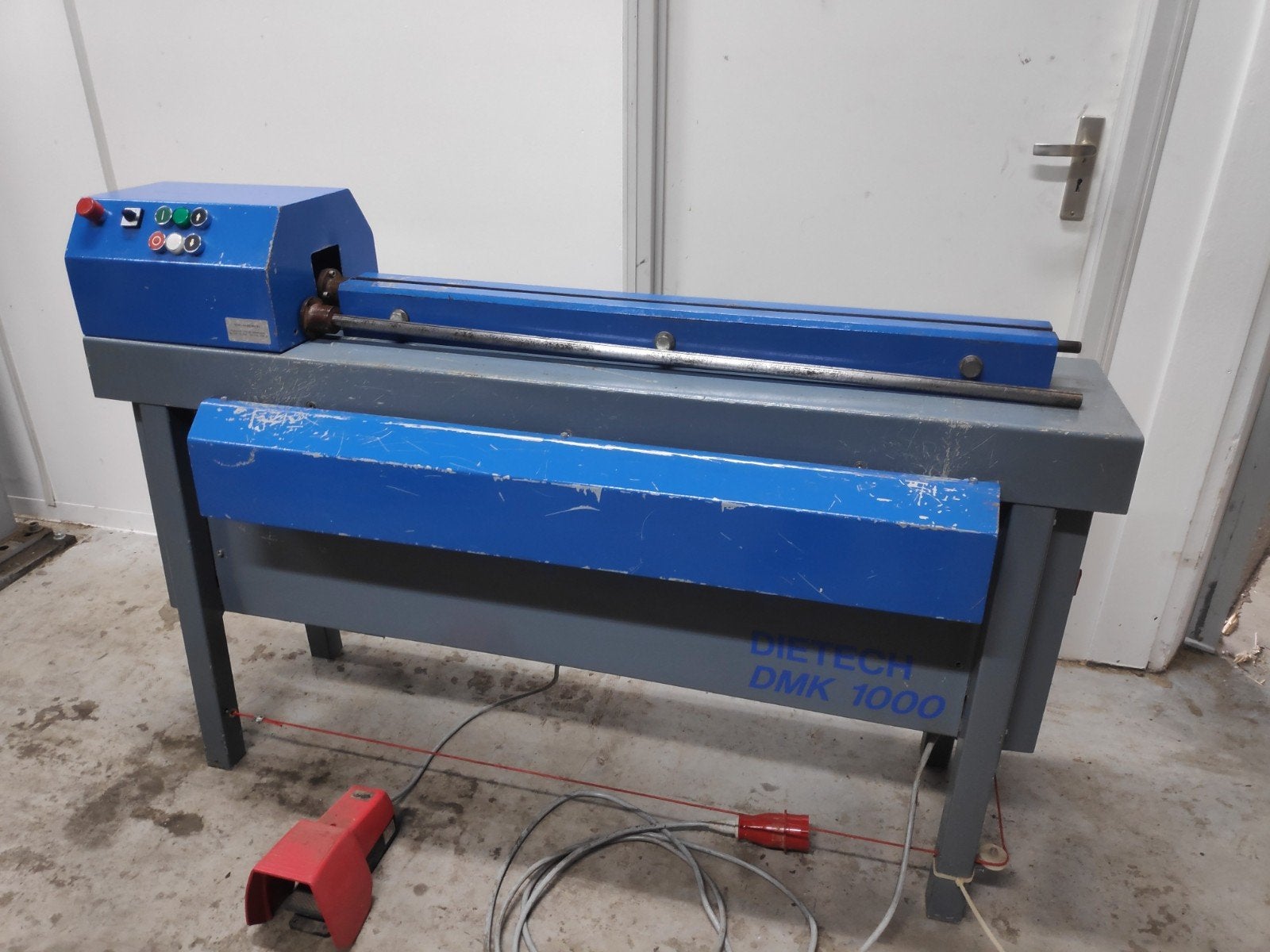 DIETECH DMK 1000 Kraalmachine, Ophalen of Verzenden