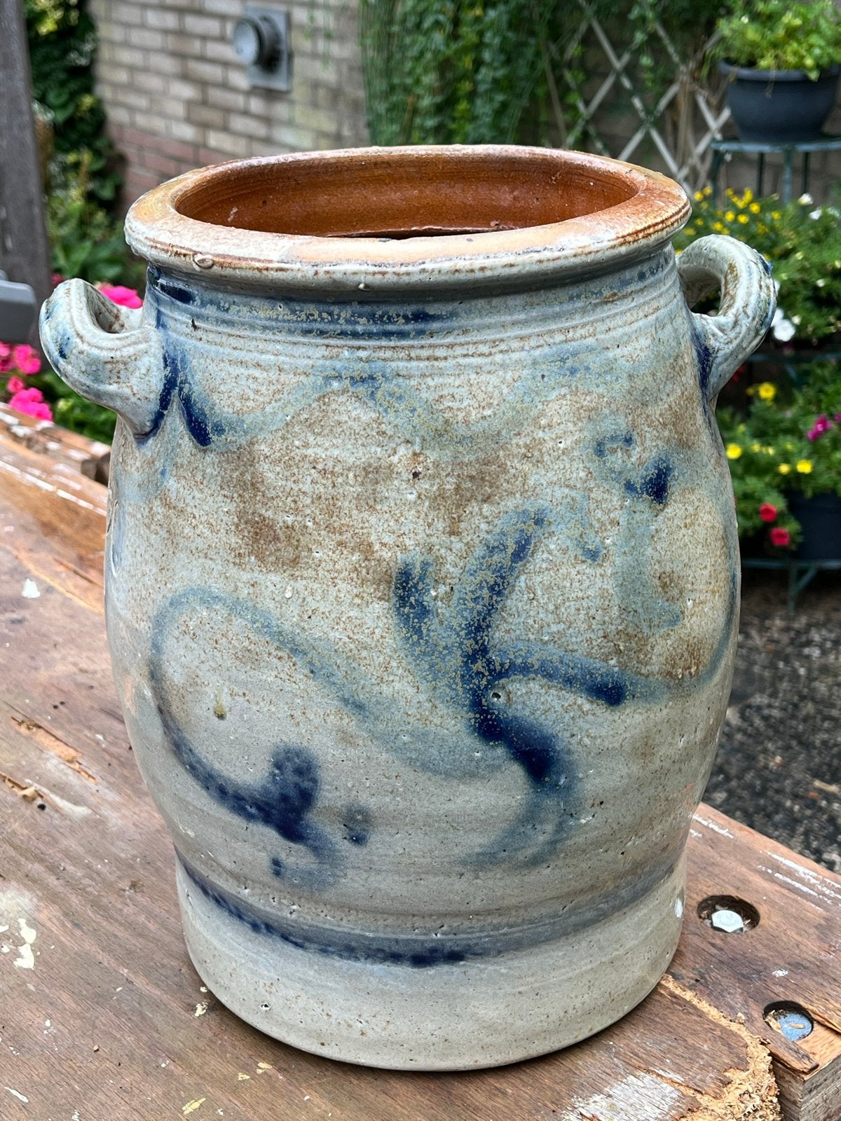 Antieke zoutglazuur kruik met blauw decor, gemerkt, Antiek en Kunst, Antiek | Keramiek en Aardewerk, Ophalen