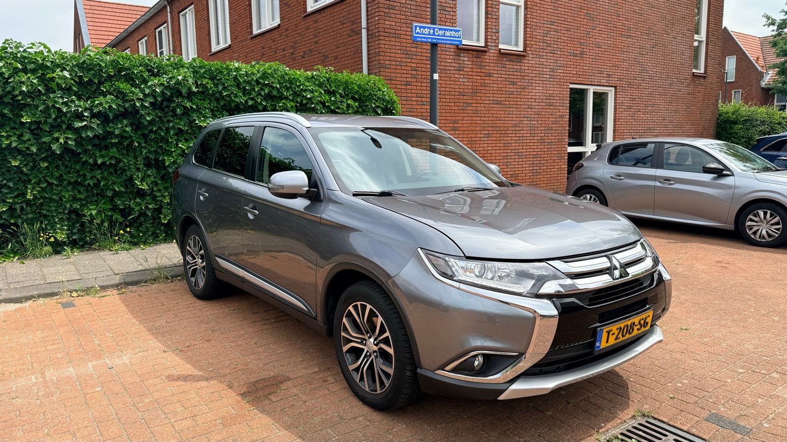 Mitsubishi Outlander 2.0 MPI 2WD CVT 2017 7zits, Auto's, Mitsubishi, Particulier, Outlander, ABS, Achteruitrijcamera, Adaptive Cruise Control