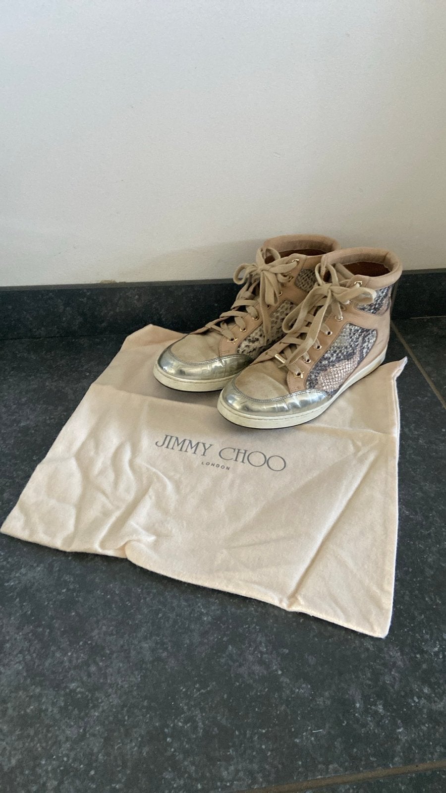 Jimmy Choo sneakers maat 38 met doos, Ophalen of Verzenden, Gedragen, Beige, Sneakers of Gympen