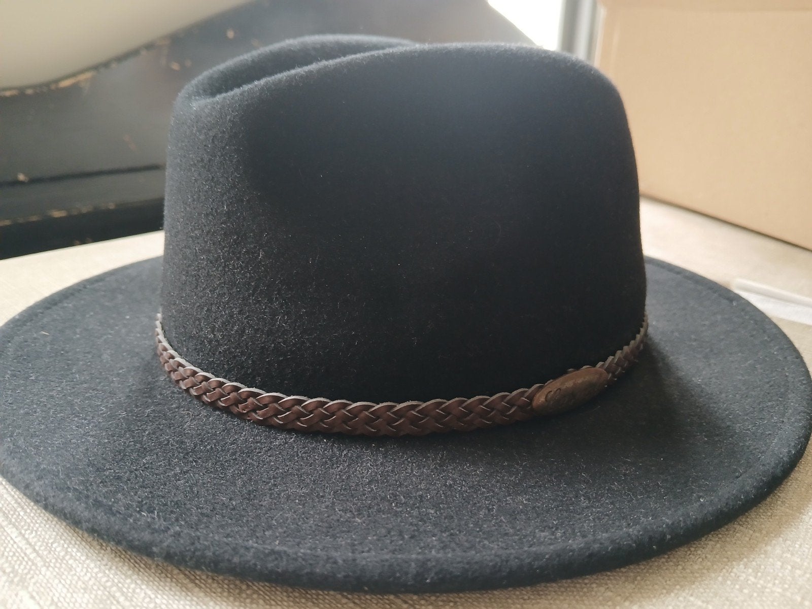 mooie zwarte wollen hoed, Kleding | Dames, Hoeden en Petten, Ophalen of Verzenden, Zo goed als nieuw, 55 cm (S, 6⅞ inch) of minder