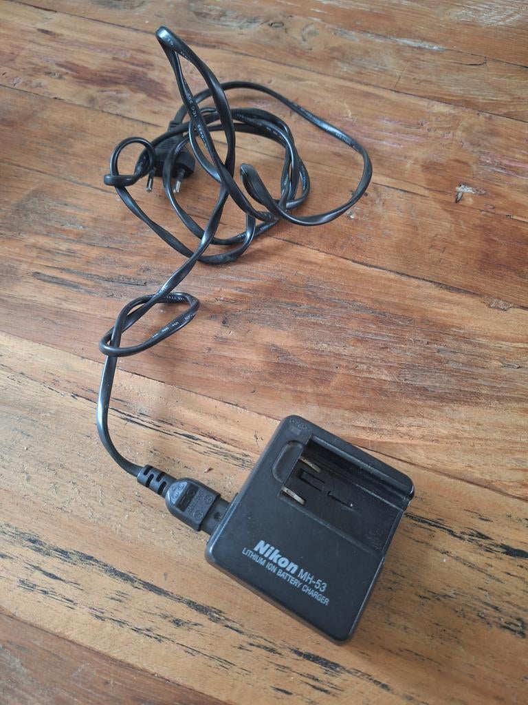 Nikon MH-53 Lithium Ion Batterijlader, Ophalen of Verzenden, Gebruikt