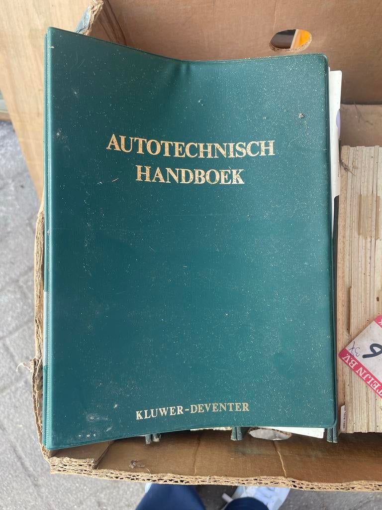 Autotechnisch Handboek Kluwer-Deventer, Ophalen, Gelezen, Algemeen