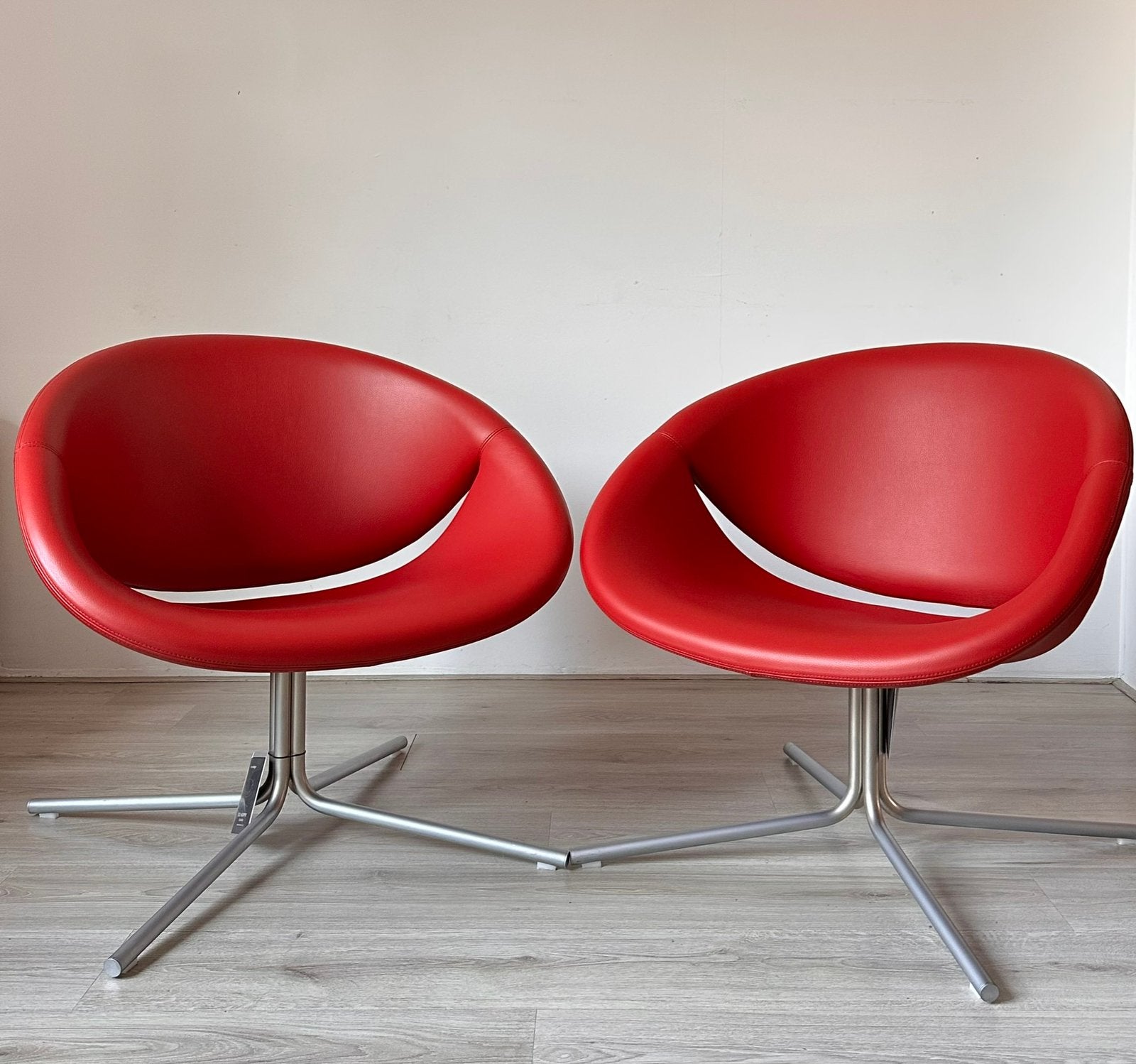 2x Maxdesign lounge fauteuils, Huis en Inrichting, Fauteuils, Zo goed als nieuw, Leer, 50 tot 75 cm, Minder dan 75 cm, Ophalen