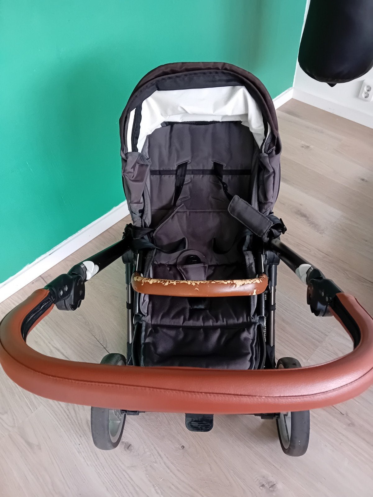 Mutsy Evo Kinderwagen inclusief alle toebehoren, Kinderen en Baby's, Kinderwagens en Combinaties, Ophalen, Gebruikt, Kinderwagen
