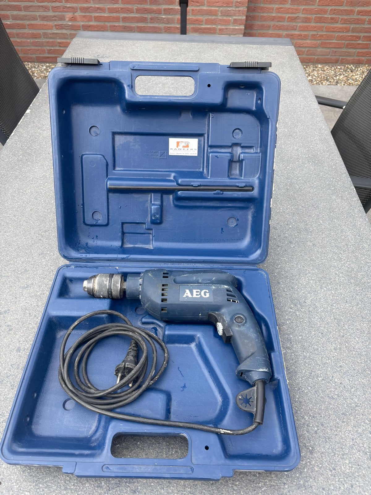 600W AEG Boormachine, in koffer, Boormachine, 600 watt of meer, Ophalen of Verzenden, Zo goed als nieuw