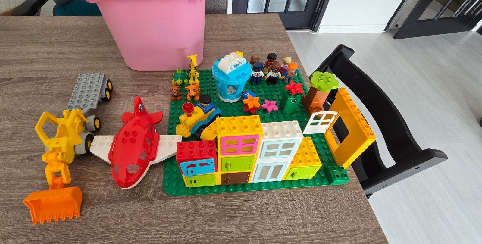 Duplo divers inclusief bouwplaat, Ophalen, Inclusief minifiguren, Zo goed als nieuw, Duplo