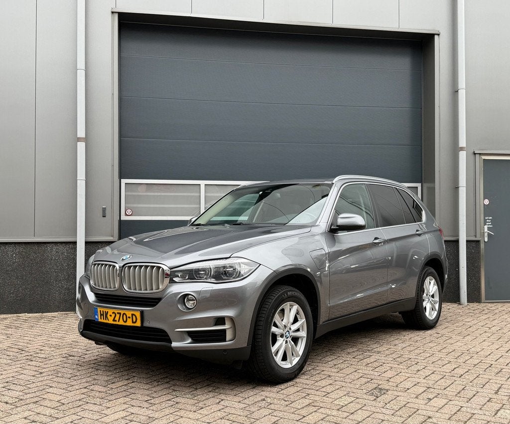 BMW X5 XDrive40e iPerformance High Executive bj.2015 Pano|Na, Auto's, BMW, Gebruikt, Vierwielaandrijving, 147 €/maand, 750 kg