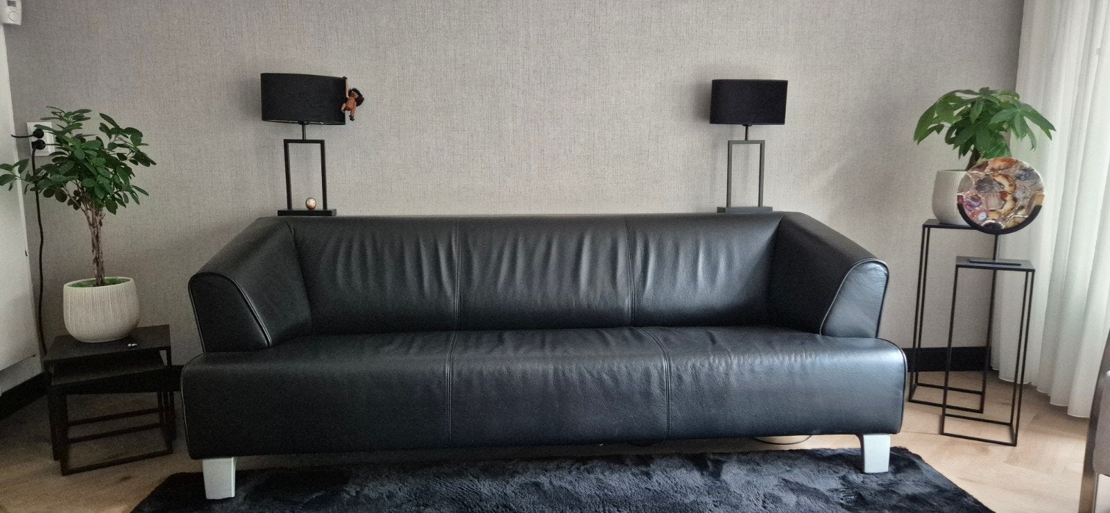 Mooie zwart leren Rolf Benz design bank model 2300, Ophalen, Driepersoons, 75 tot 100 cm, Zo goed als nieuw