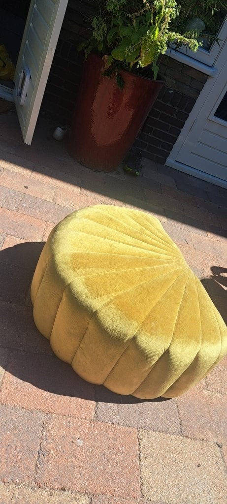 Goudkleurige Poef | Schelp, Ophalen, Gebruikt, 75 tot 100 cm, Overige vormen