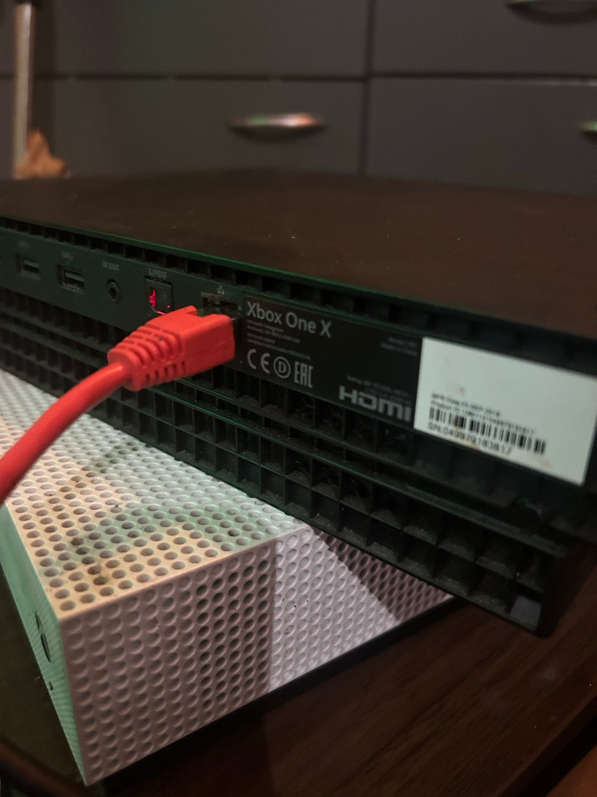 Xbox One X met controller, Ophalen of Verzenden, Zo goed als nieuw, 1 TB, Met 1 controller