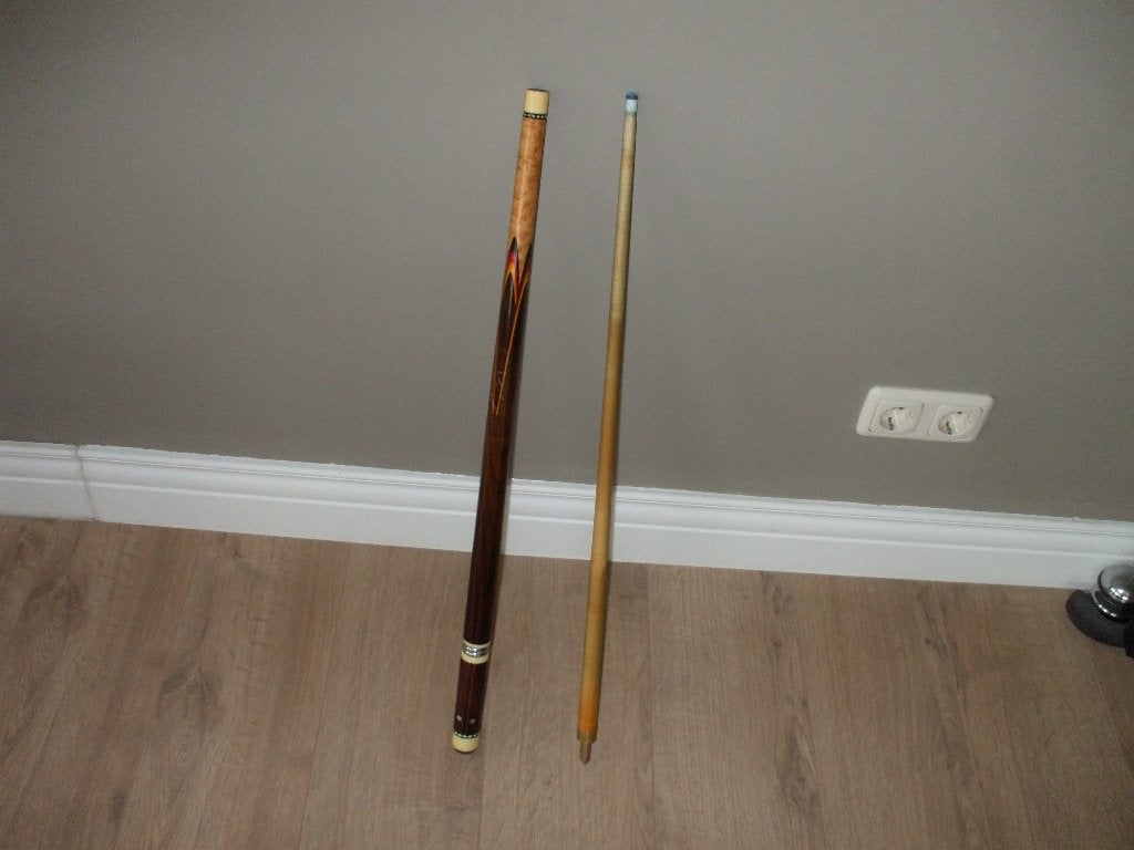 biljart kue, Sport en Fitness, Biljarten en Poolen, Ophalen, Zo goed als nieuw, Keu of Ballen