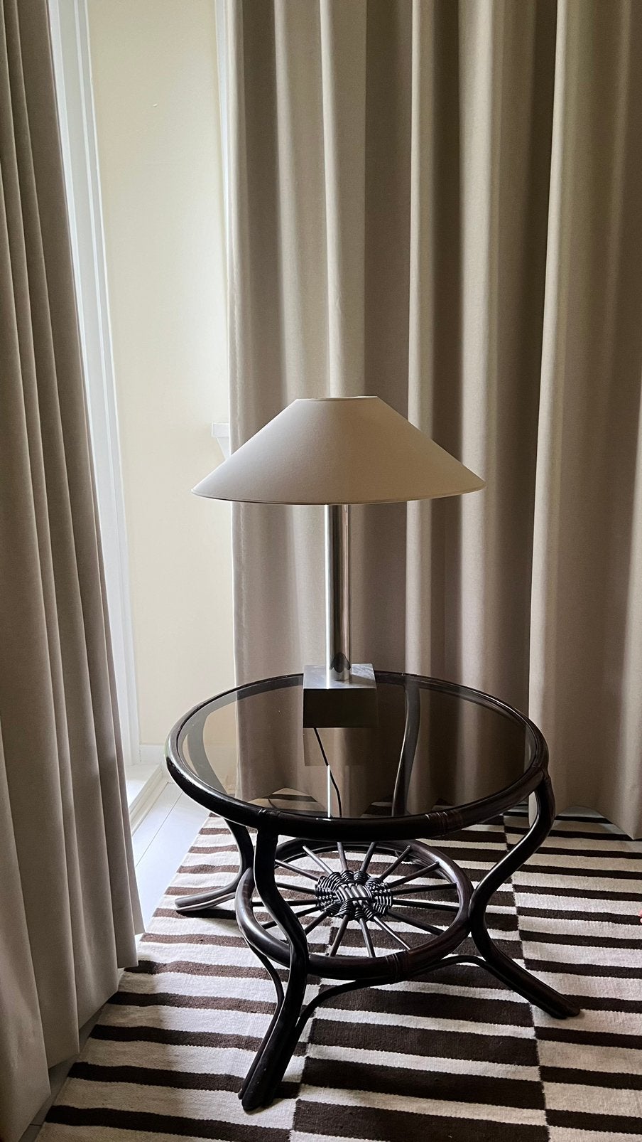 Vintage ronde bamboe tafel rookglas rond, Ophalen, Rond, 50 tot 100 cm, 50 tot 100 cm