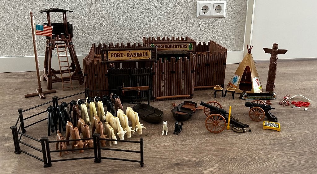 Vintage Playmobil Fort Randall  3419, veel extra,zie foto’s, Gebruikt, Complete set, Ophalen of Verzenden, Kasteel/Fort