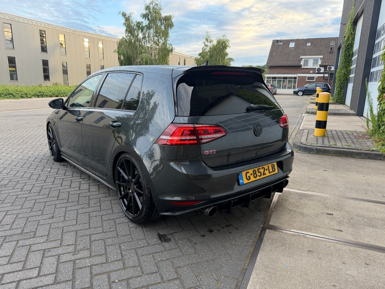 Volkswagen Golf 2.0 TSI 169KW 5D DSG 2015 Zwart, Auto's, 4 cilinders, 1984 cc, Zwart, 1324 kg