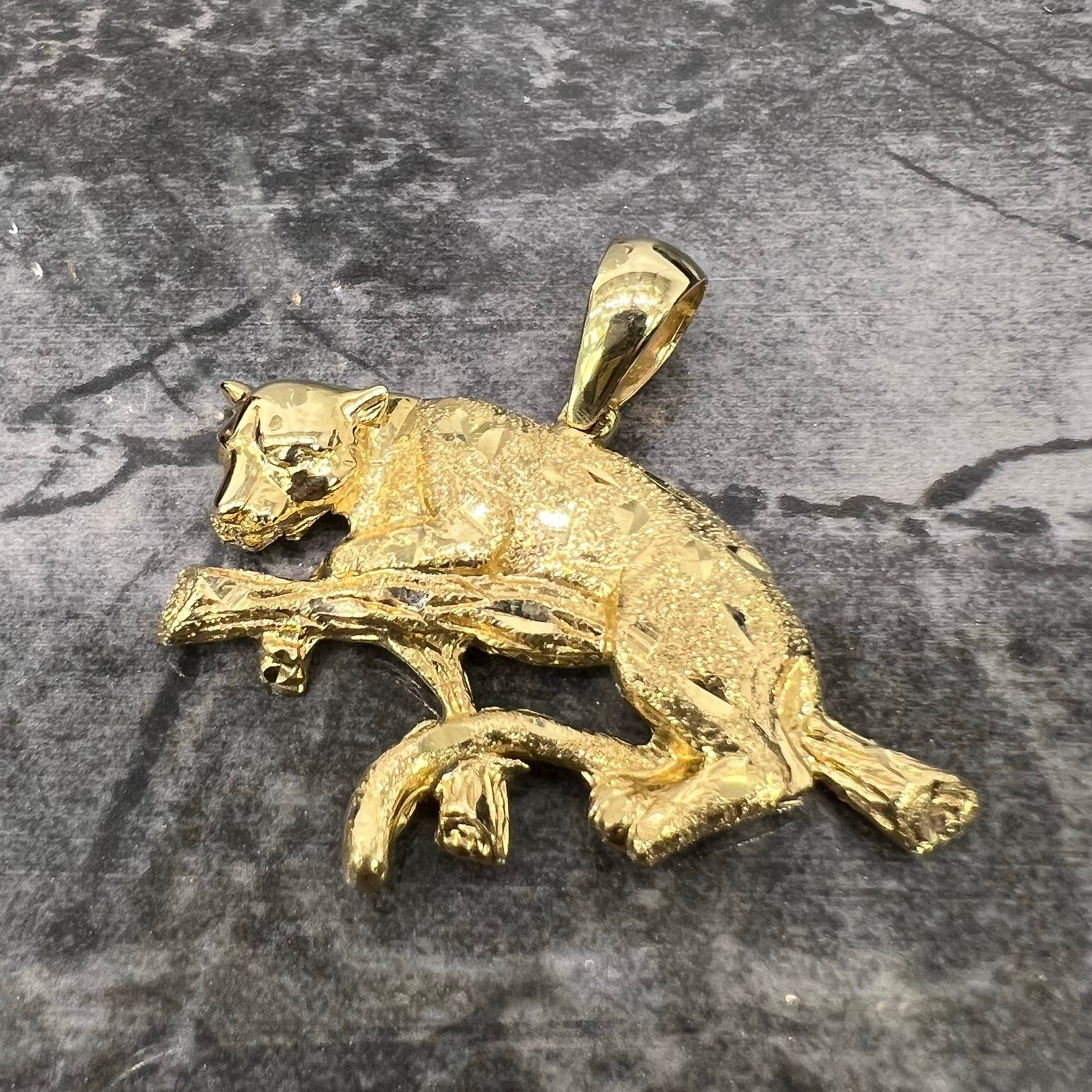 14k gouden hanger panter model massief, Ophalen of Verzenden, Nieuw, Goud, Kruis of Symbool