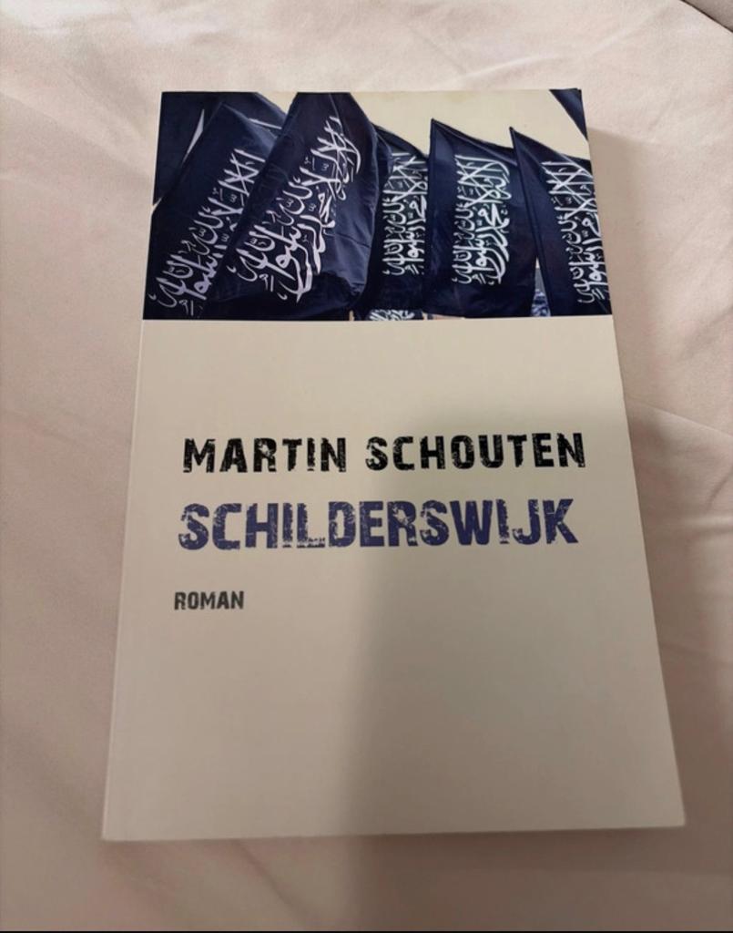 Schilderswijk - Martin Schouten (Roman), Boeken, Romans, Zo goed als nieuw, Nederland, Verzenden