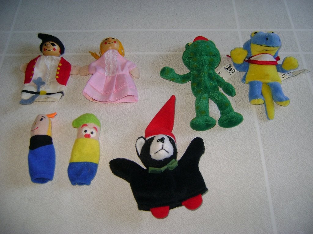 7 vinger popjes 2 houten piraat en meisje beer kikker nar, Verzamelen, Ophalen of Verzenden, Zo goed als nieuw