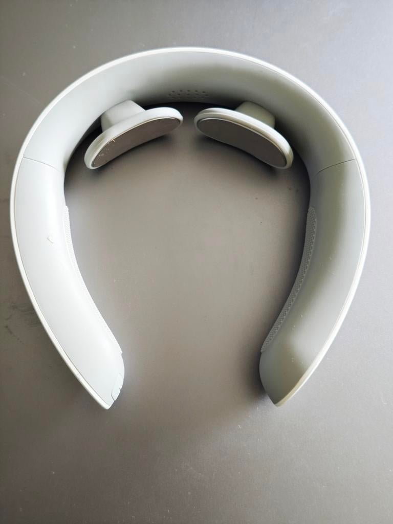 neck massage. charged by usb, Ophalen, Zo goed als nieuw, Apparaat