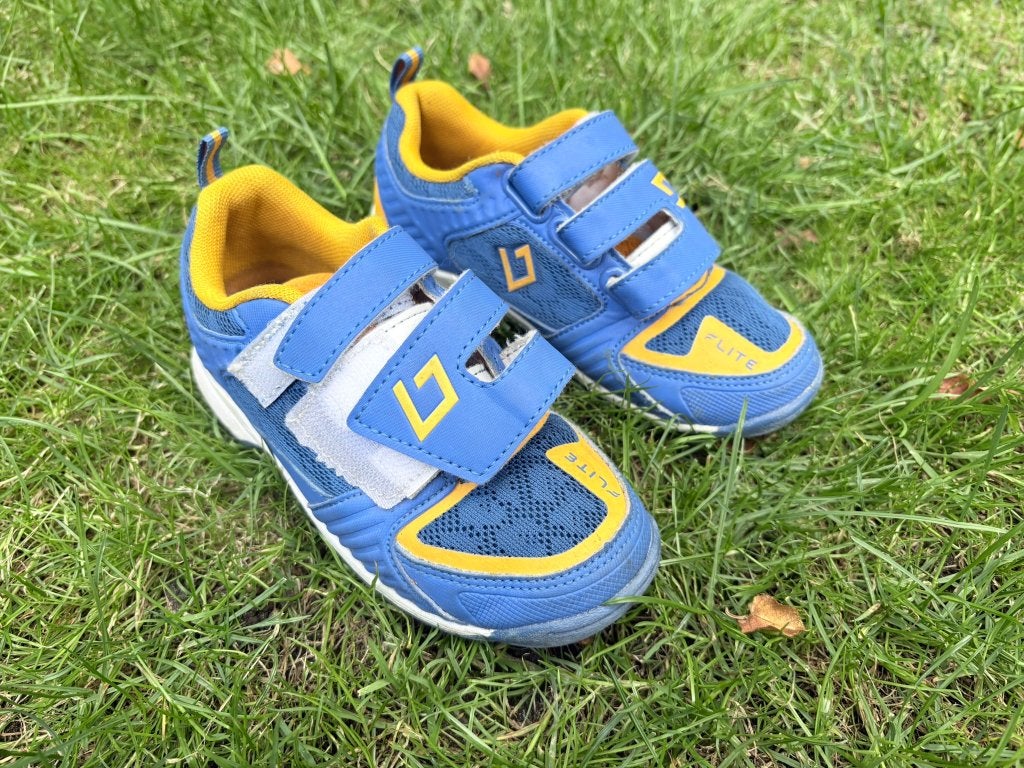 Hockey schoenen maat 29, Sport en Fitness, Hockey, Ophalen of Verzenden, Gebruikt, Schoenen