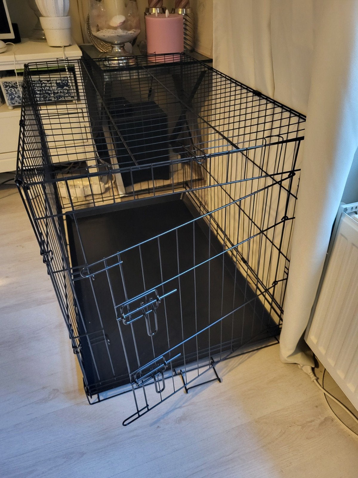 Hondenbench zwart metaal  90x56x64, Dieren en Toebehoren, Hondenhokken, Ophalen, 75 tot 110 cm, Minder dan 65 cm
