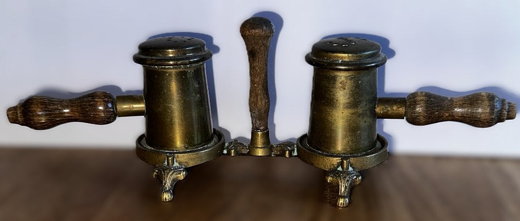 Vintage Messing Peper- en Zoutstel met Houten Handvatten, Ophalen, Metaal, Meerkleurig, Overige merken