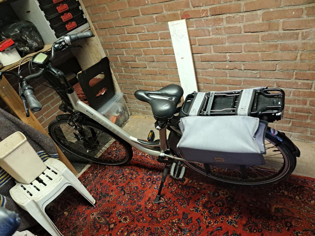 Electrische Fiets, Fietsen en Brommers, Fietsen | Dames | Damesfietsen, Velgrem, Versnellingen, Zo goed als nieuw, Ophalen
