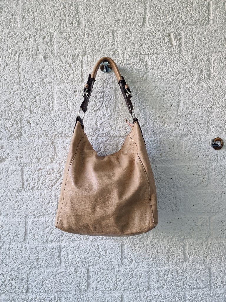 Handgemaakte leren hobo tas Barcelona – beige leer, Ophalen of Verzenden, Beige, Handtas