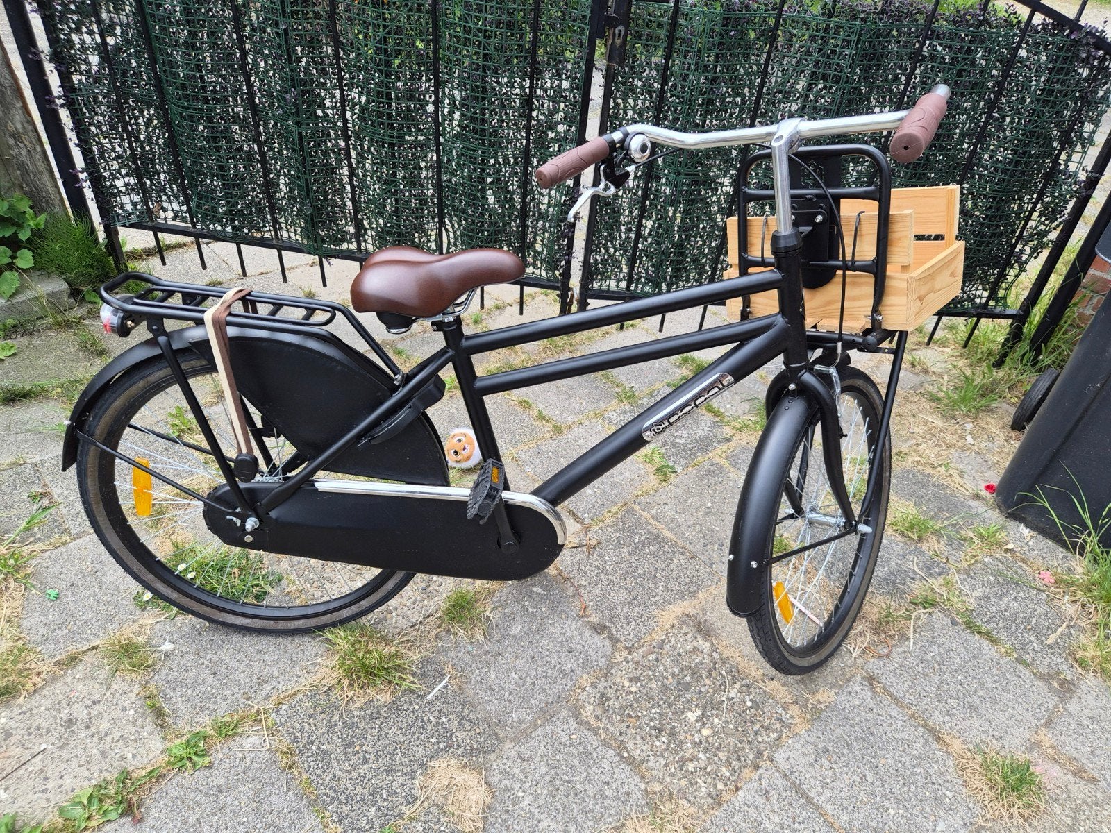 24 inch popal zwarte fiets, Ophalen, Zo goed als nieuw, 24 inch