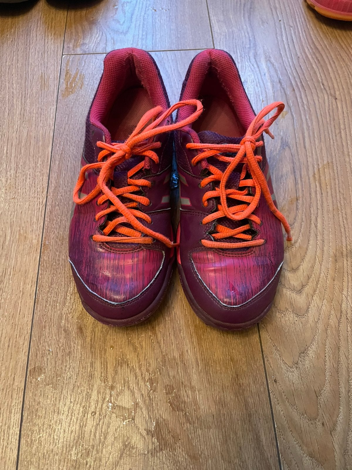 Kunstgras schoenen 35, Gebruikt, Meisje, Schoenen, Ophalen of Verzenden