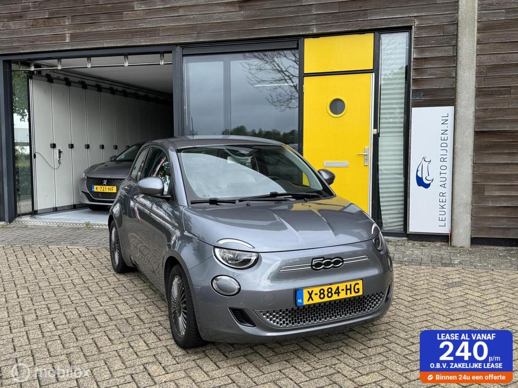 FIAT 500E ICON 42KWH VOL OPTIES 6 MND GARANTIE OA P-SENSOR, Auto's, 118 pk, 4 stoelen, 1265 kg, Automatische klimaatregeling