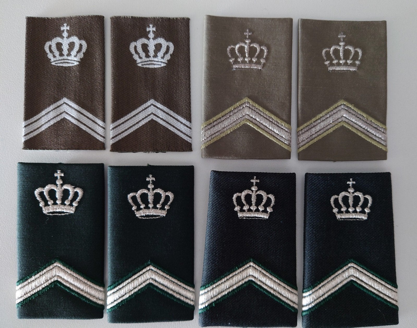 Rangen DT2000 wachtmeester instructeur Landmacht, Verzamelen, Militaria | Algemeen, Ophalen of Verzenden, Landmacht, Nederland