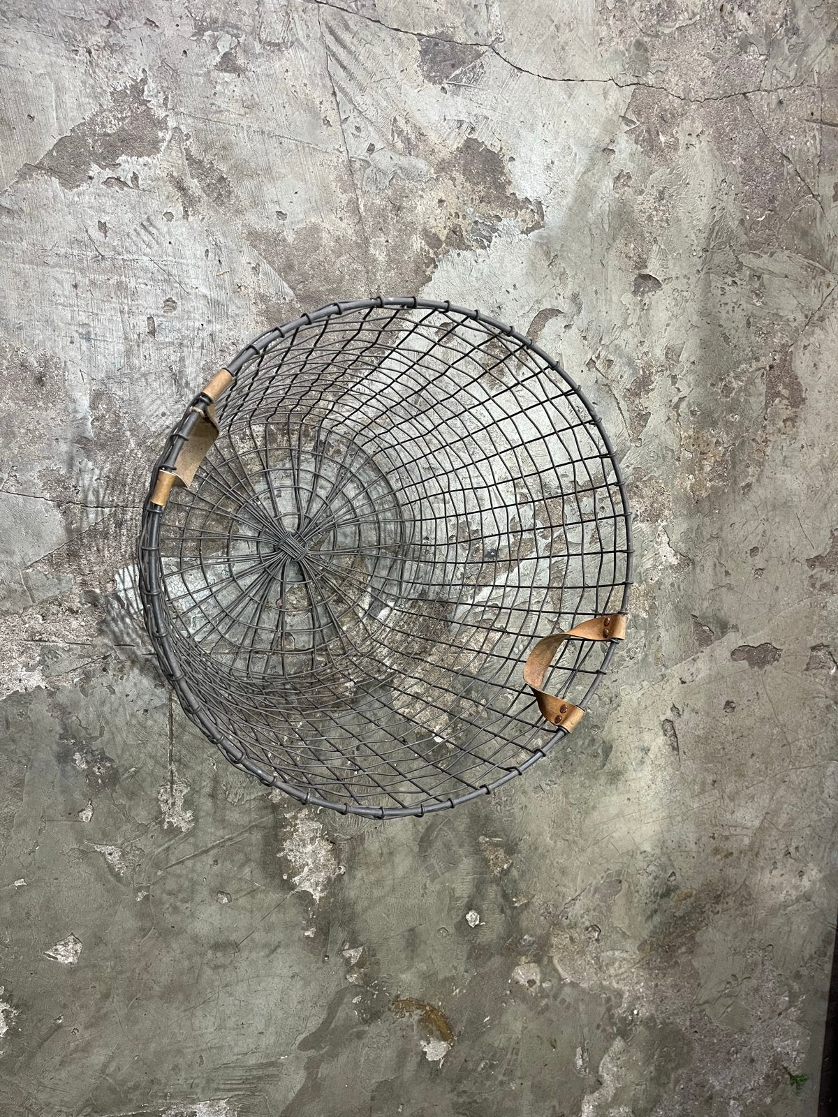 Metalen draadmand, Ophalen, Met handvatten, Gebruikt, Mand