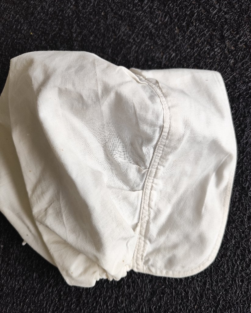 WITTE MUTS VOOR KOOKLES OP NIJVERHEIDSSCHOLEN, Ophalen of Verzenden, Dames
