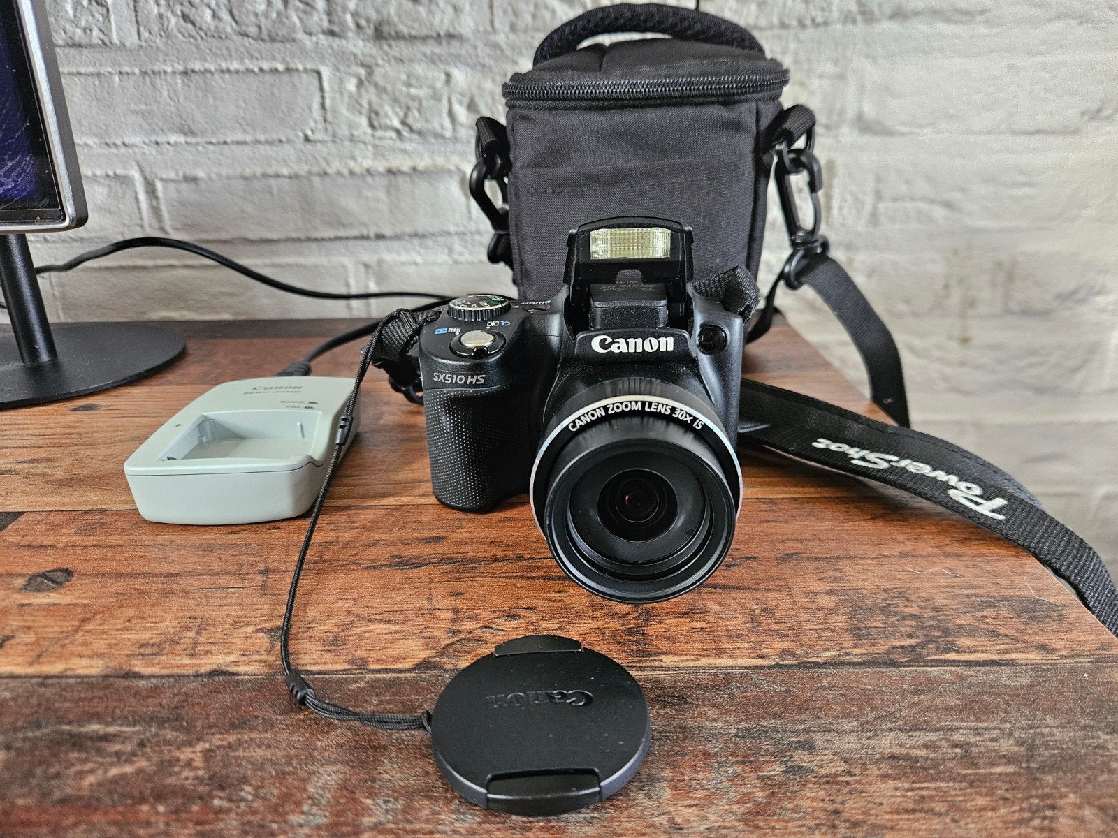 Canon PowerShot SX510 HS (30x Zoom) + lader + tas, Ophalen of Verzenden, Zo goed als nieuw, Canon, 8 keer of meer
