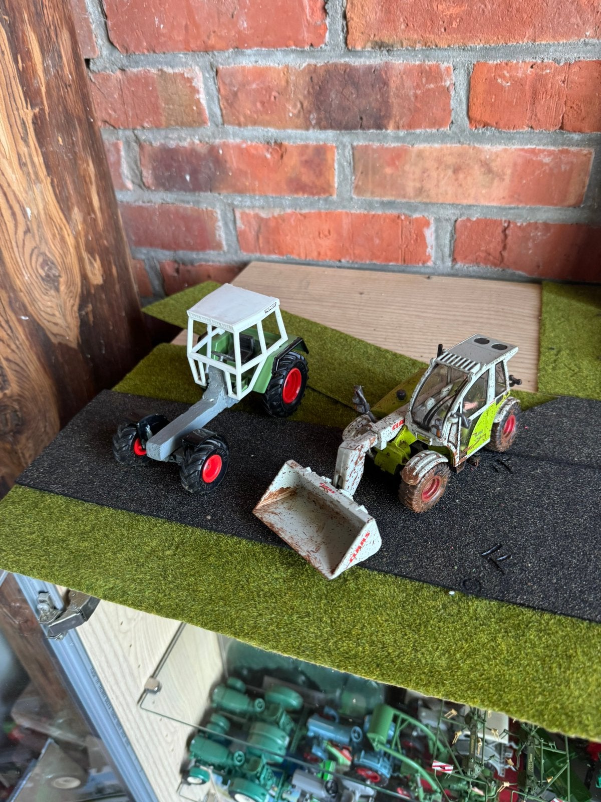Siku fendt werktuigendrager en claas verreiker, Ophalen of Verzenden, Zo goed als nieuw, Tractor of Landbouw, SIKU