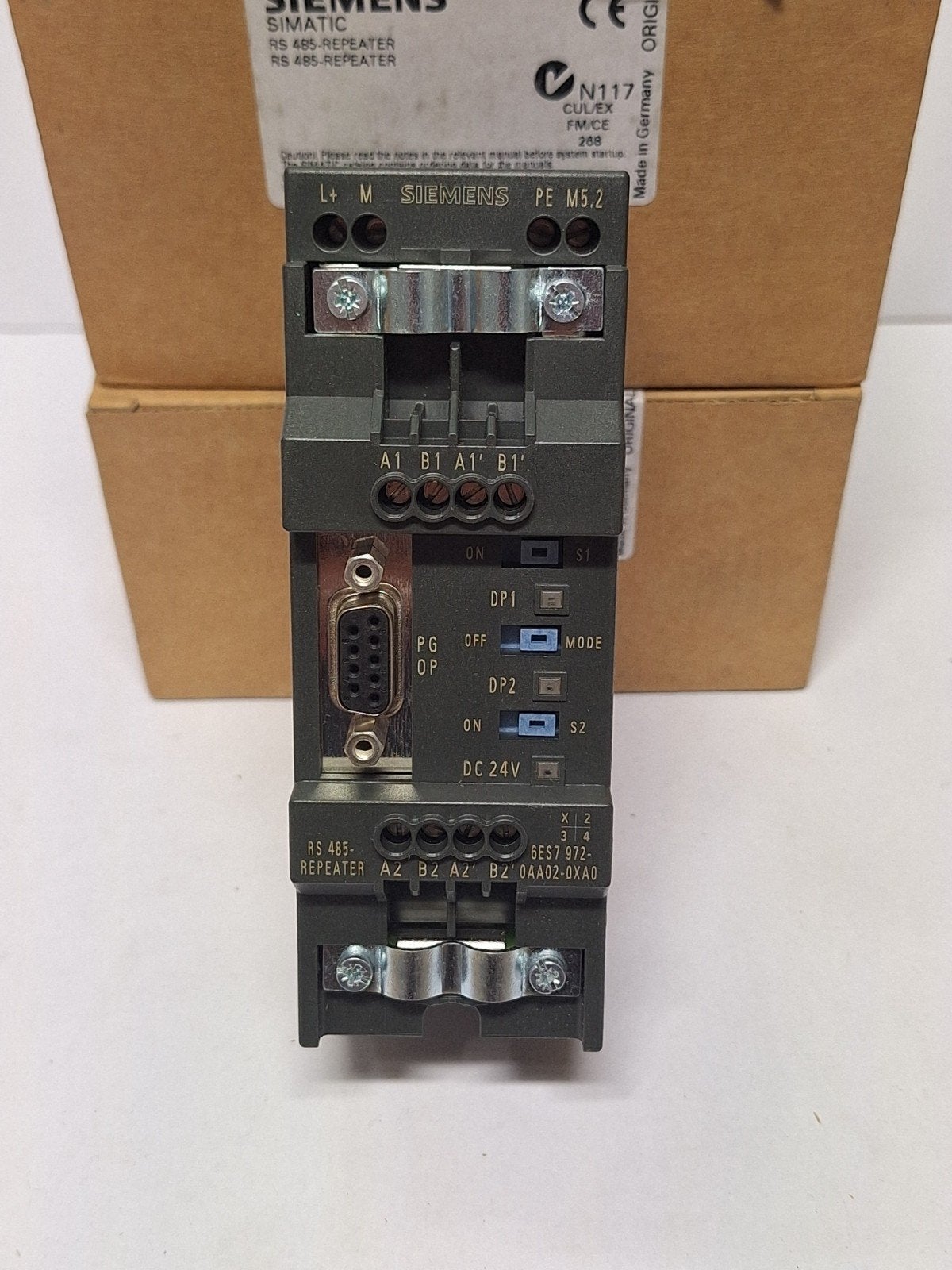 Siemens SIMATIC DP 6ES7972-0AA02-0XA0, Ophalen of Verzenden, Onbekend