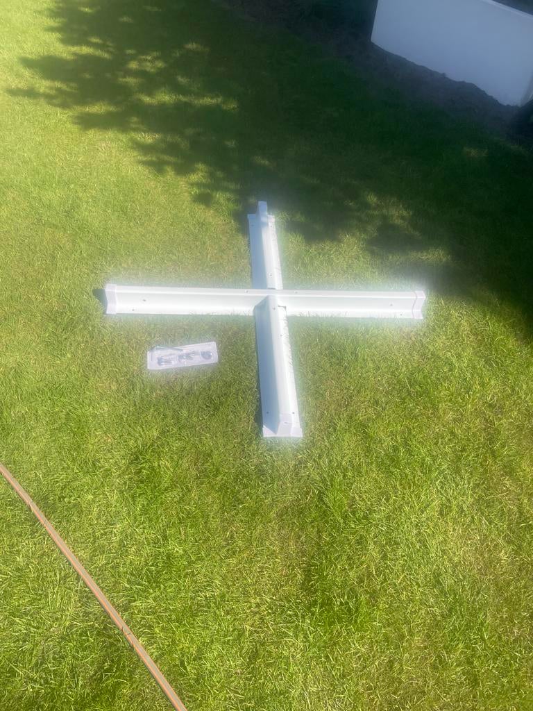Parasolvoet ondersteuner - Stevige kruisvoet voor parasol, Ophalen of Verzenden, Nieuw, 1 tot 2 meter, Parasolvoet