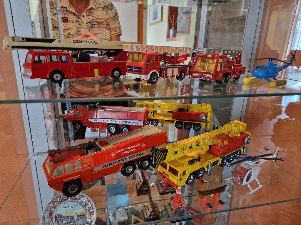 Verzameling miniaturen in Nw staat!!, Ophalen of Verzenden, Zo goed als nieuw, Auto