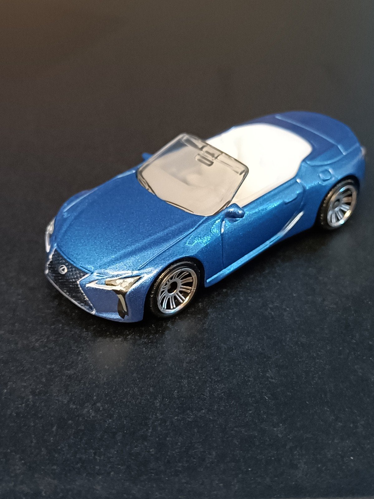 matchbox Lexus LC 500 Convertible Blauw - Zo goed als nieuw, Ophalen of Verzenden, Zo goed als nieuw, Overige typen