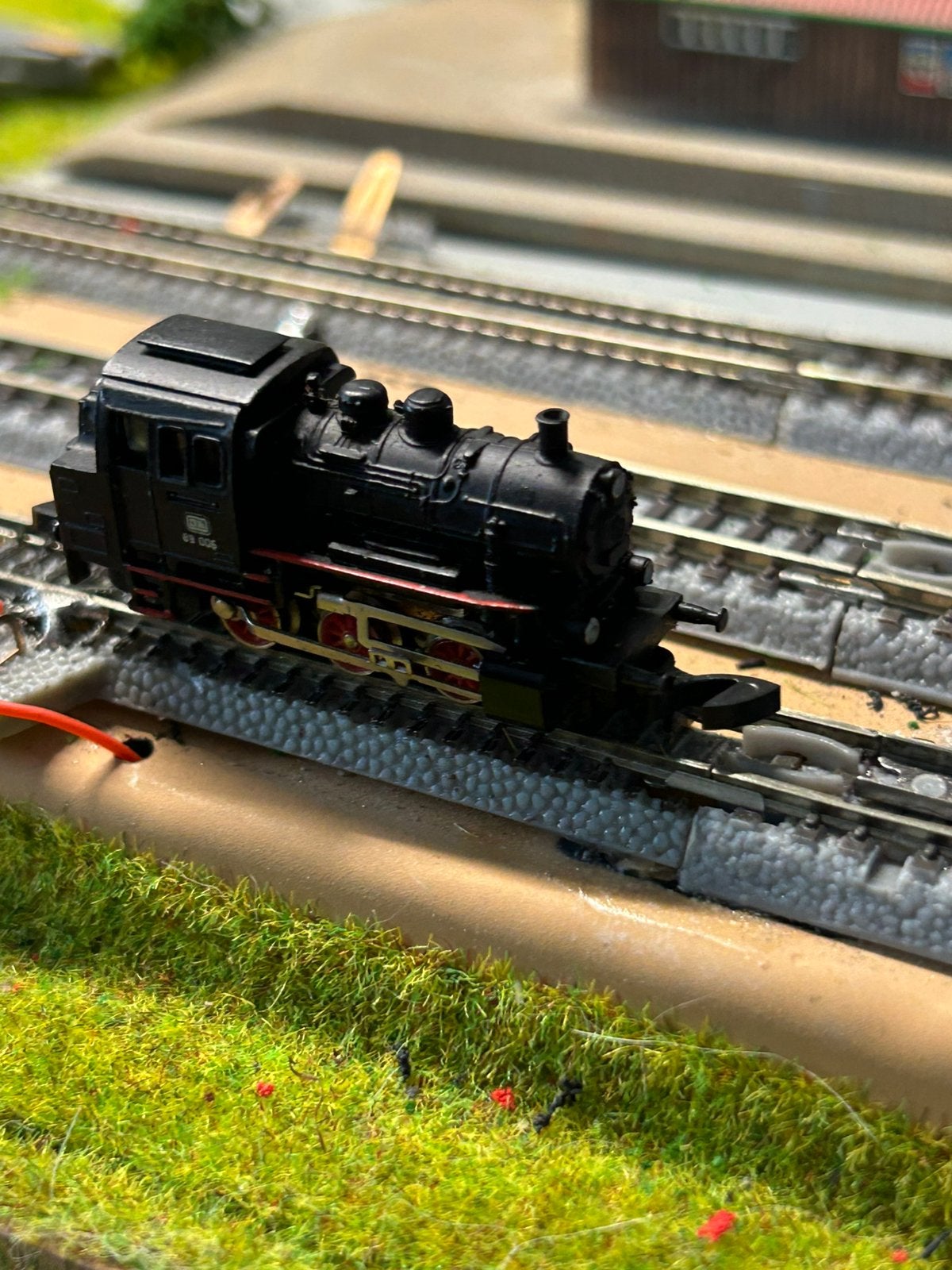 Marklin miniclub z spoor 5 lokjes zwart, groen en goud, Ophalen, Wisselstroom, Gebruikt, Locomotief