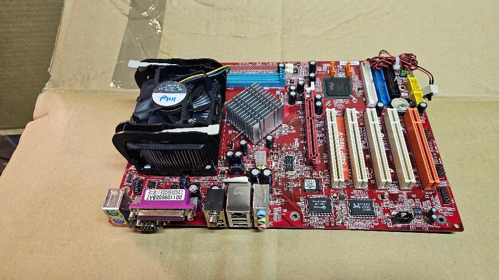 MSI 848P Neo-V +CPU, Gebruikt, Socket 478, Ophalen of Verzenden, ATX